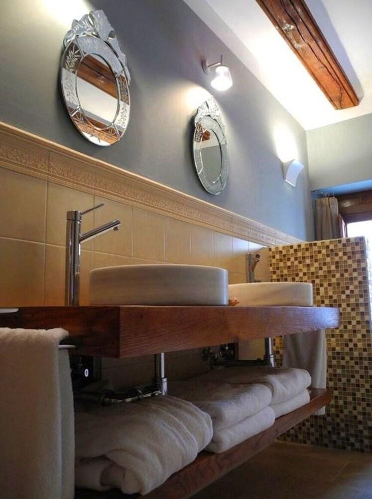 Hospederia Chapitel Hotell Estella Exteriör bild