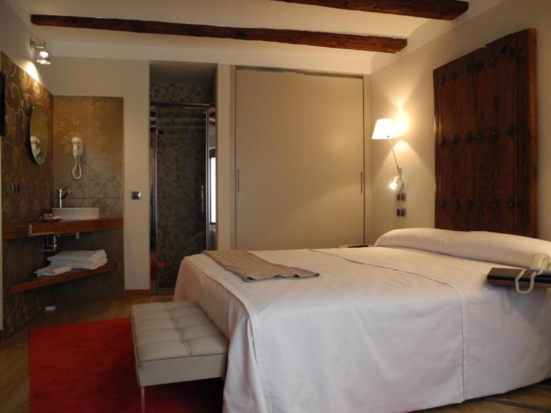 Hospederia Chapitel Hotell Estella Exteriör bild