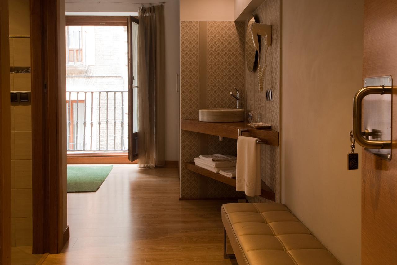 Hospederia Chapitel Hotell Estella Exteriör bild